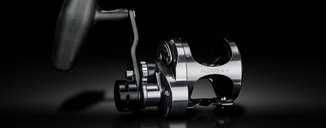 ALIJOS 2-SPEED LEVER DRAG REEL - Okuma Alijos 2-Speed Lever Drag Reel- Built with 6061-T6 machined aluminum - A longer 90mm handle harm and oversized T-bar handle knob-Carbonite Dual Force Drag system with Cal’s drag grease ALIJOS 2-SPEED LEVER DRAG REEL - Okuma Alijos 2-Speed Lever Drag Reel- Built with 6061-T6 machined aluminum - A longer 90mm handle harm and oversized T-bar handle knob-Carbonite Dual Force Drag system with Cal’s drag grease